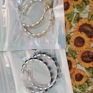 Western theme hoop earrings 2 pairs
